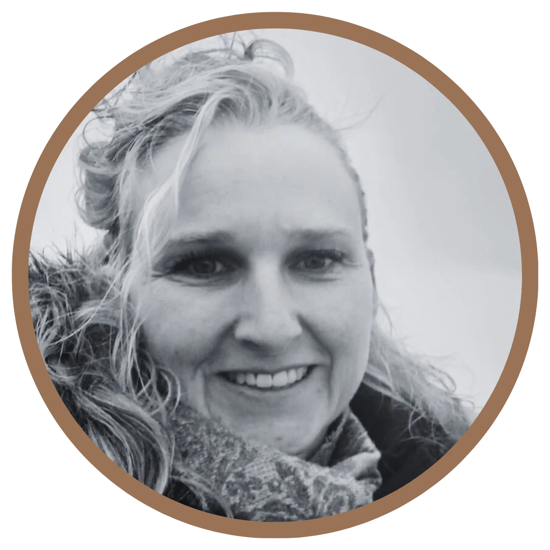 Cora zocht hulp na haar scheiding bij het verwerken van haar emoties.